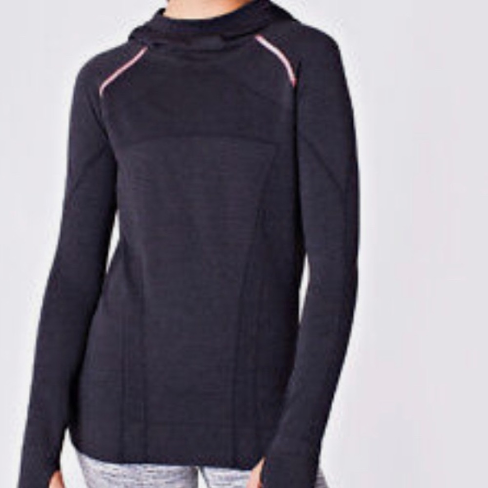 Girls long sleeve hooded top from Ivivva by lululemon. In great condition size12